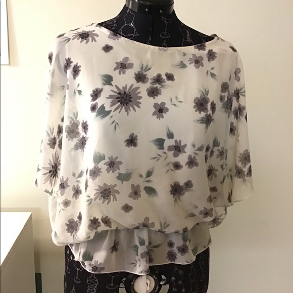 Floral flowing elastic waist blouse - Picture 1 of 6